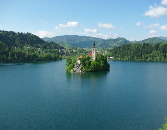 Serene Alpine Lakes